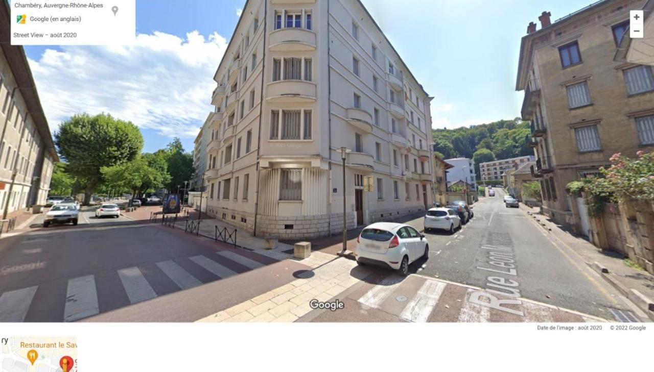Curial Insolite Apartment